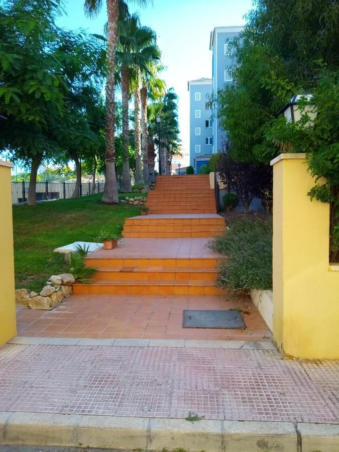 מוטקסאמל "Servall Host" Alicante 2 Piscines Et Parking Prive מראה חיצוני תמונה